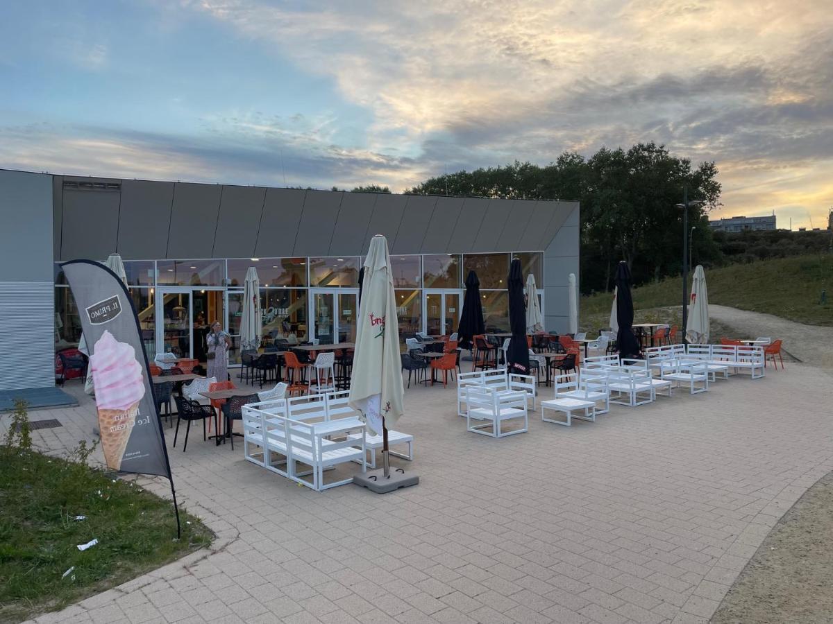 Hotel Acropolis " Op Het Sportiefste Park Van De Kust " 미들케르케 외부 사진
