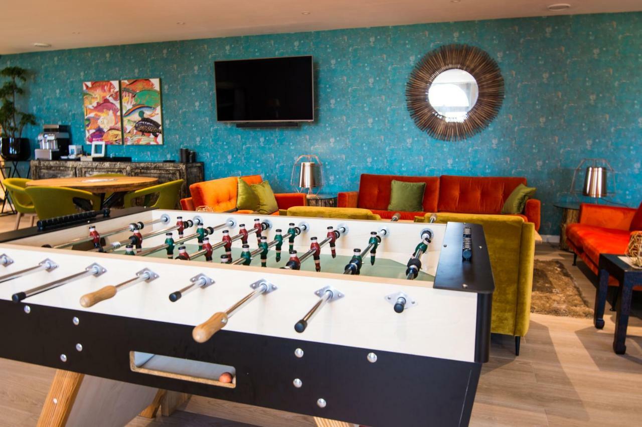 Hotel Acropolis " Op Het Sportiefste Park Van De Kust " 미들케르케 외부 사진